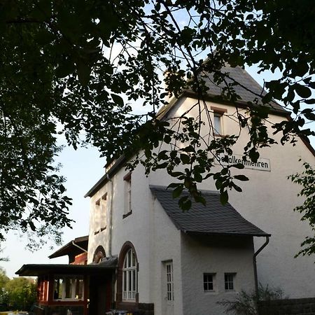 "Alter Bahnhof" Schalkenmehren Apartment Luaran gambar